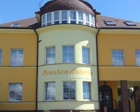 Pension Astoria Klášterec nad Ohří Dış mekan fotoğraf